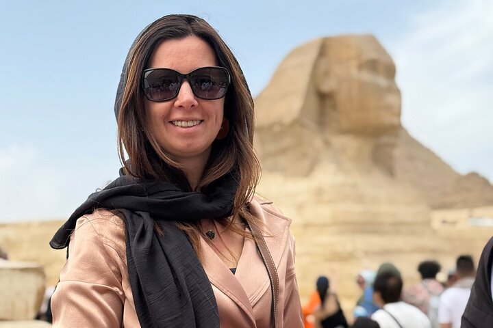 Half Day Tour to Giza Pyramids with Camel Ride & Lunch