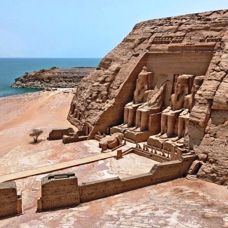 Abu Simbel Temples Day Tour from Aswan by bus