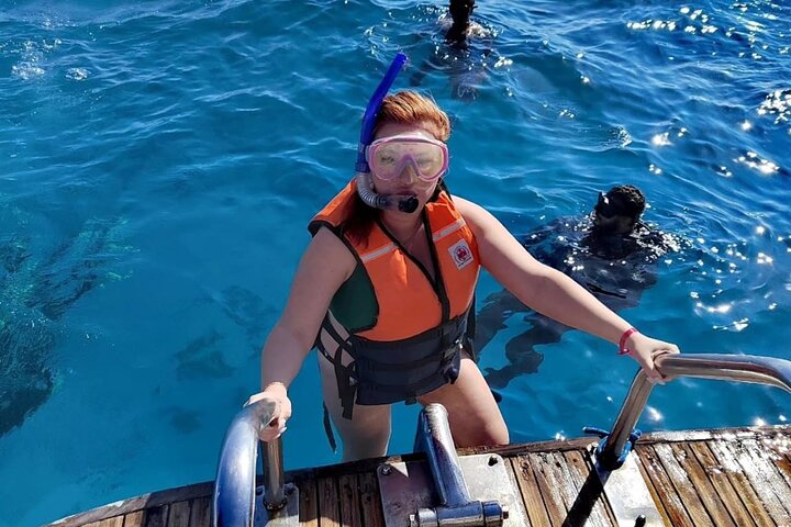 Snorkel at Giftun Island